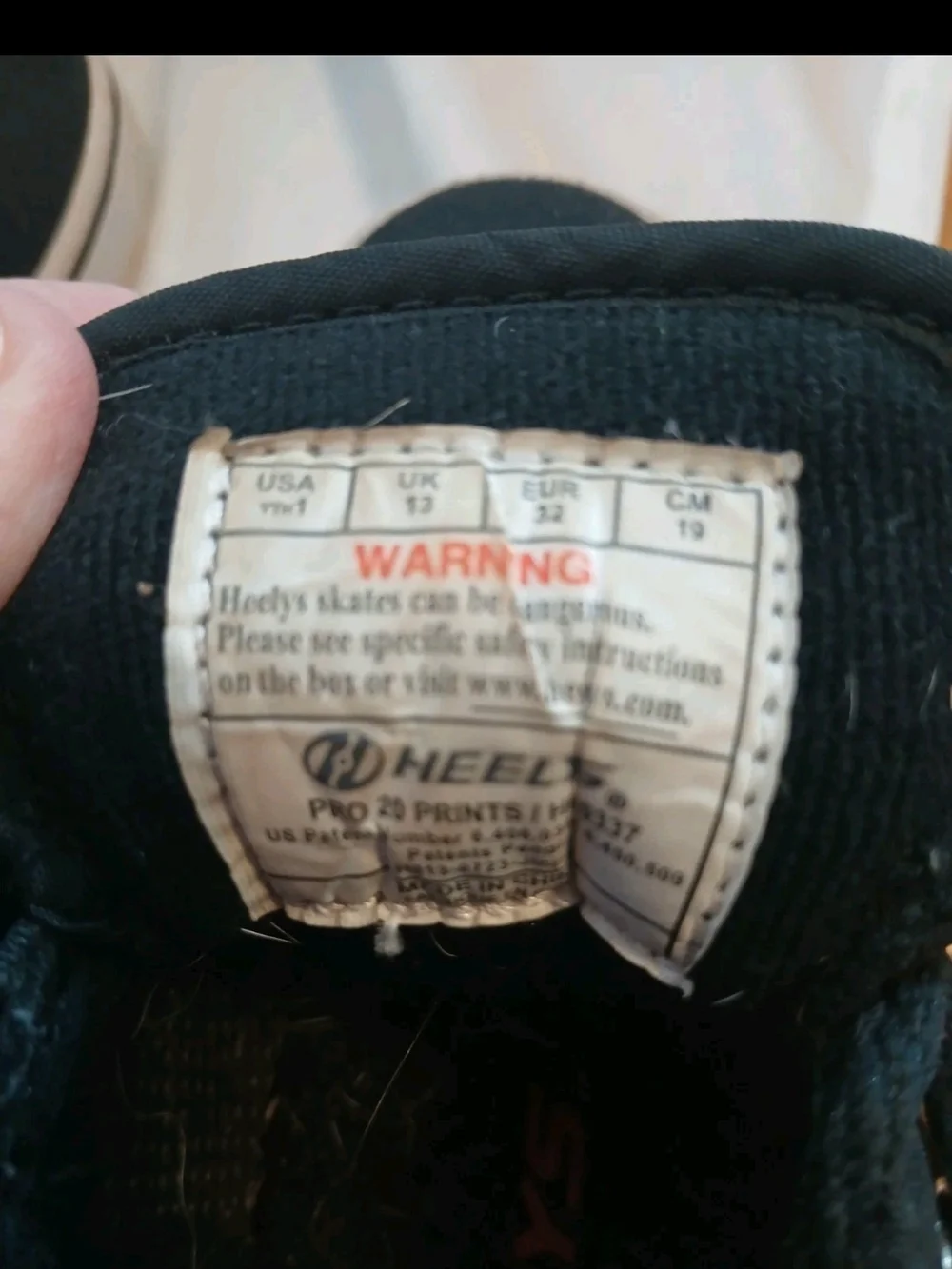 Heelys In Box Flames Yputh Size 1